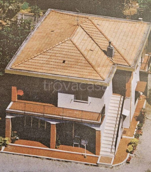 casa indipendente in vendita a Pietra Ligure