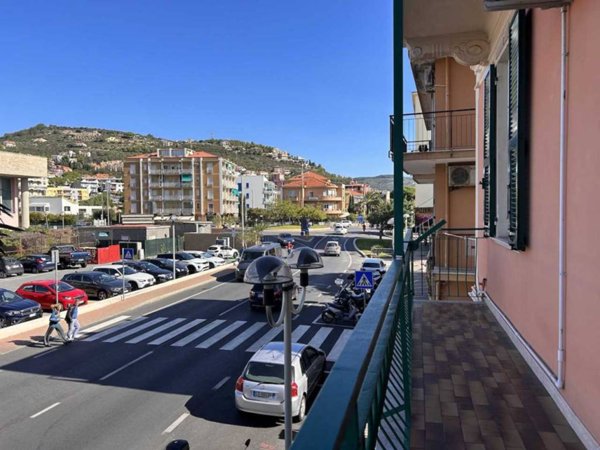 appartamento in vendita a Pietra Ligure