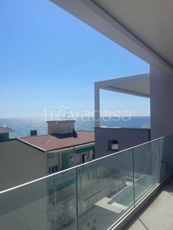 appartamento in vendita a Pietra Ligure