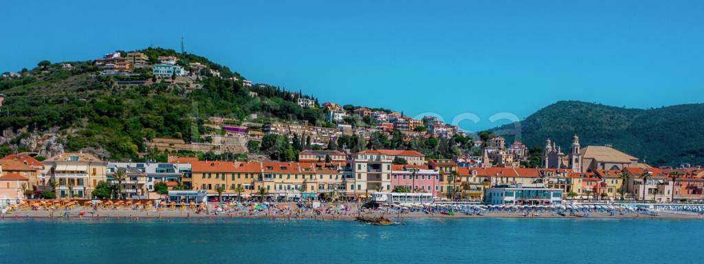 appartamento in vendita a Pietra Ligure