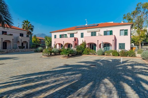 appartamento in vendita a Pietra Ligure