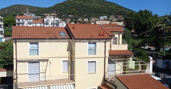 appartamento in vendita a Pietra Ligure