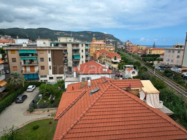 appartamento in vendita a Pietra Ligure