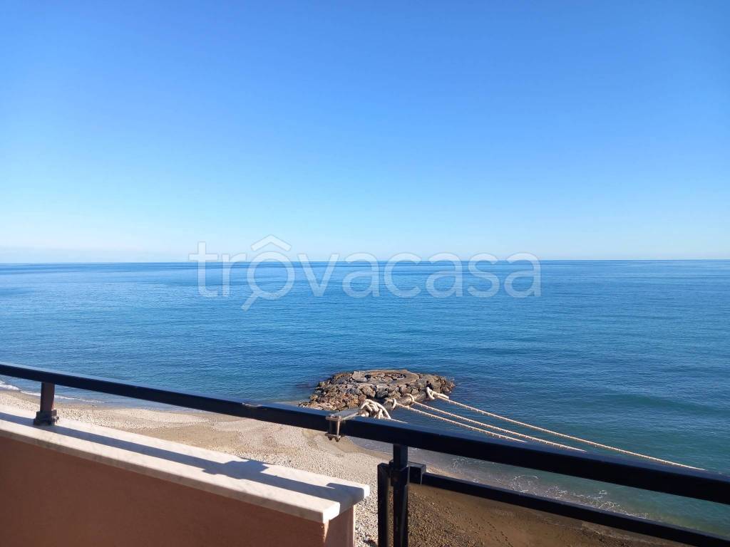appartamento in vendita a Pietra Ligure