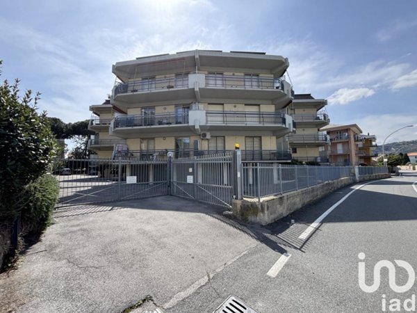 appartamento in vendita a Pietra Ligure