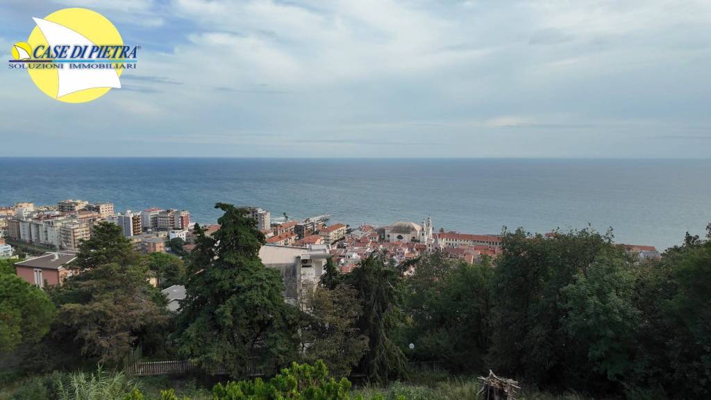 appartamento in vendita a Pietra Ligure