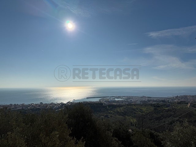 casa indipendente in vendita a Pietra Ligure