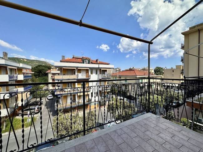 appartamento in vendita a Pietra Ligure