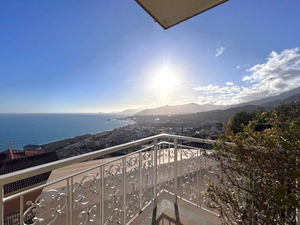 appartamento in vendita a Pietra Ligure
