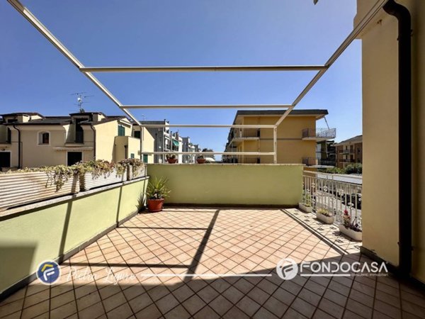 casa semindipendente in vendita a Pietra Ligure