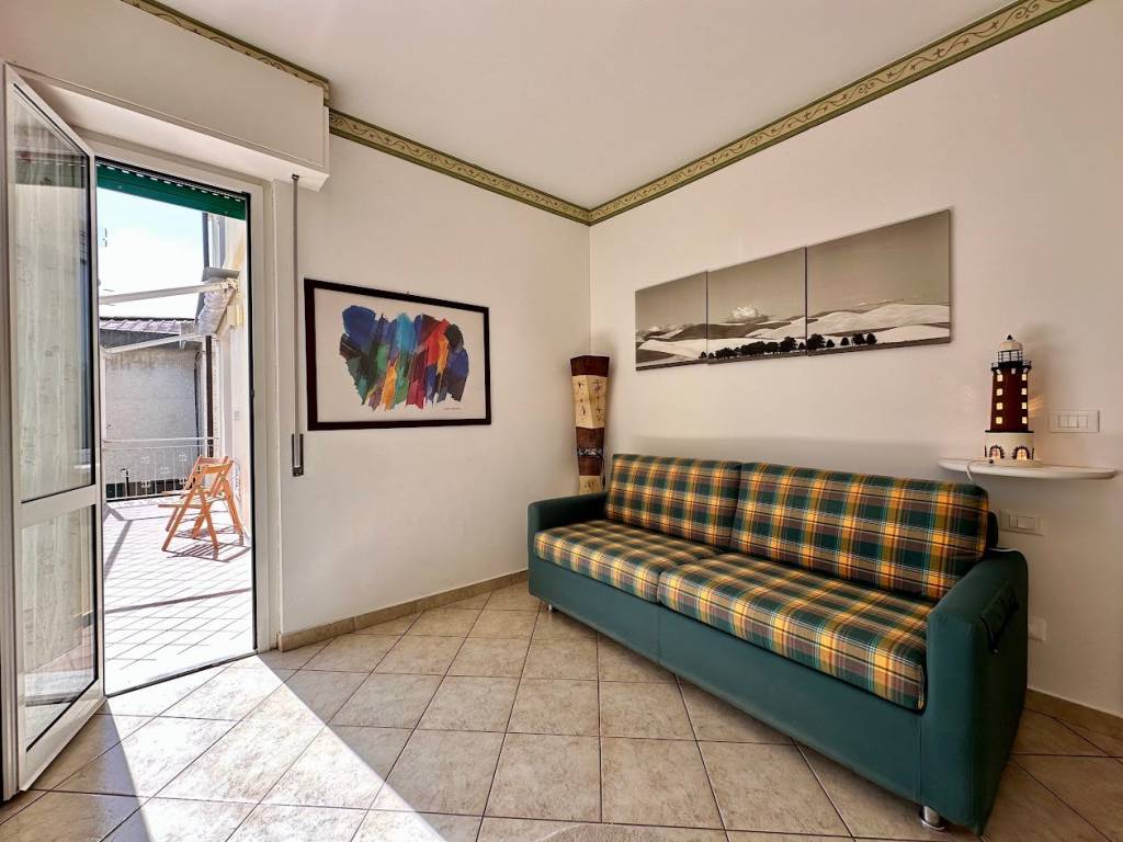 appartamento in vendita a Pietra Ligure