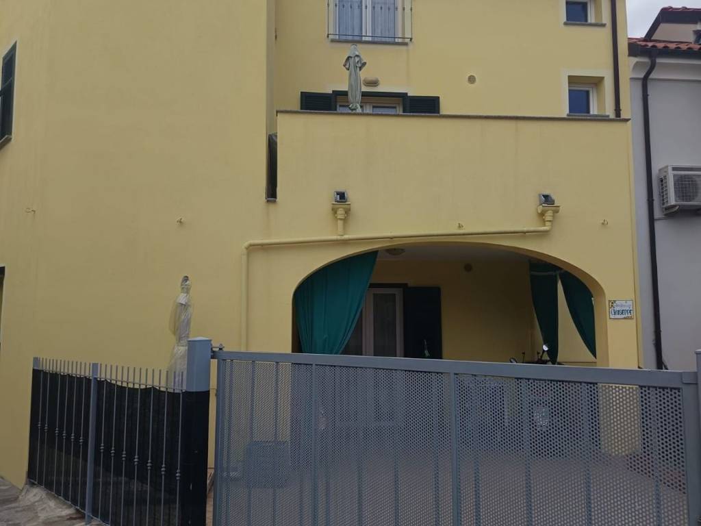 appartamento in vendita a Pietra Ligure