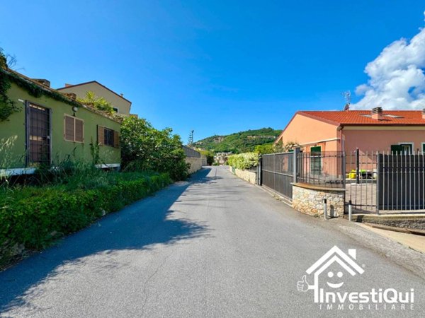 casa indipendente in vendita a Pietra Ligure