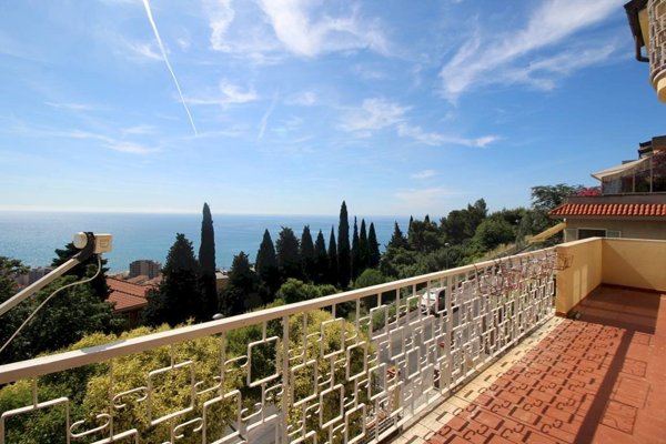 appartamento in vendita a Pietra Ligure