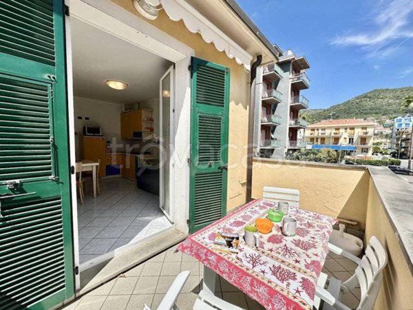 appartamento in vendita a Pietra Ligure