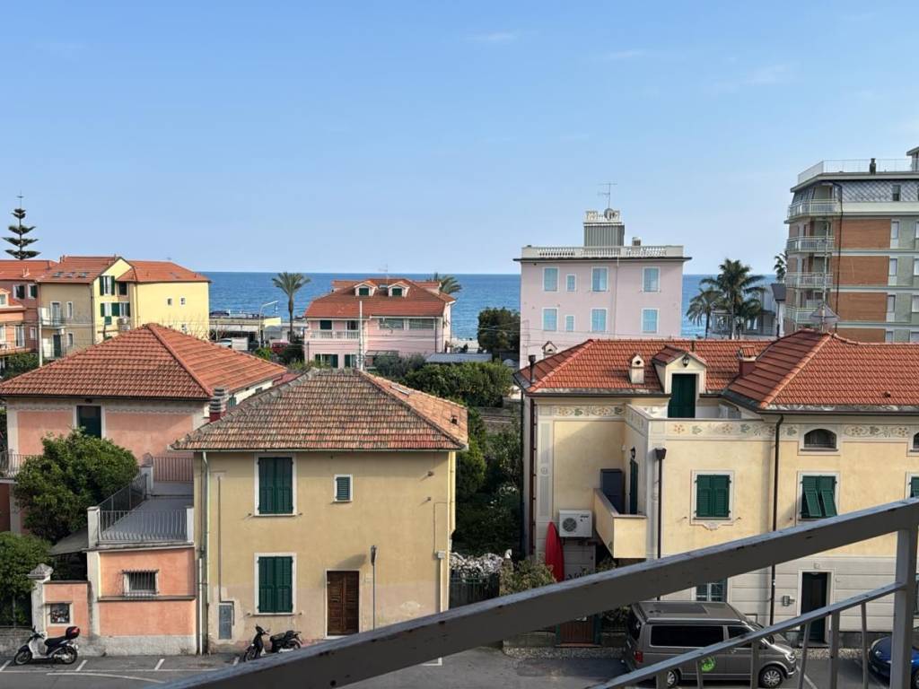 appartamento in vendita a Pietra Ligure