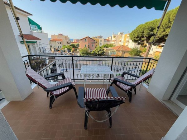 appartamento in vendita a Pietra Ligure