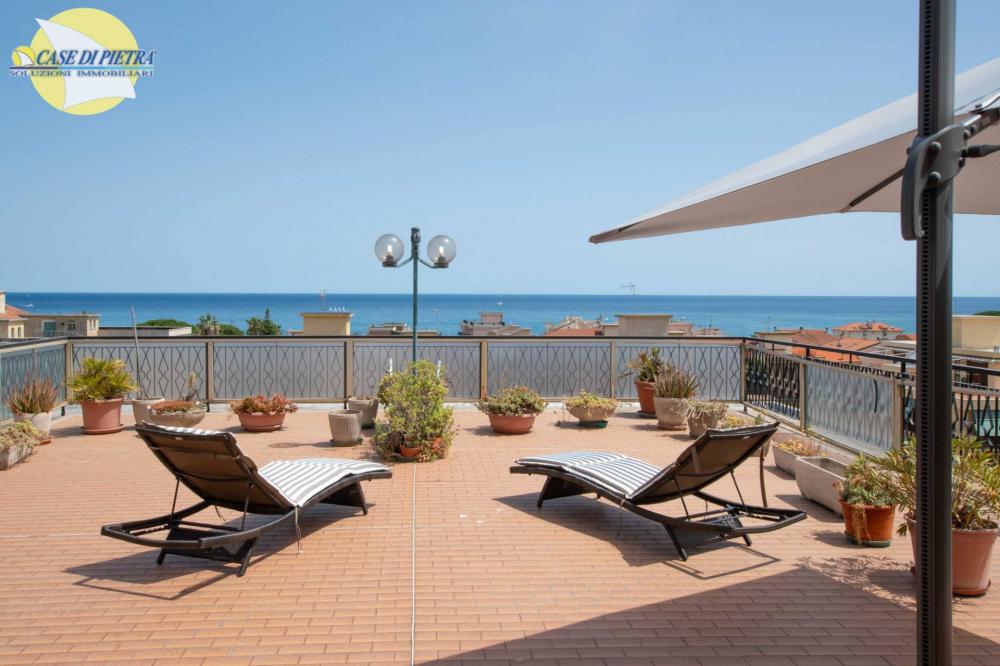 appartamento in vendita a Pietra Ligure