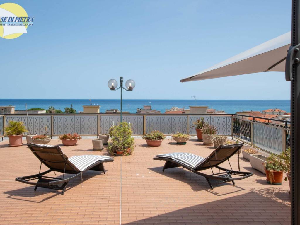 appartamento in vendita a Pietra Ligure