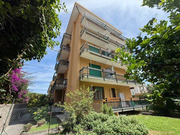 appartamento in vendita a Pietra Ligure