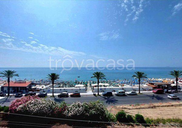 appartamento in vendita a Pietra Ligure