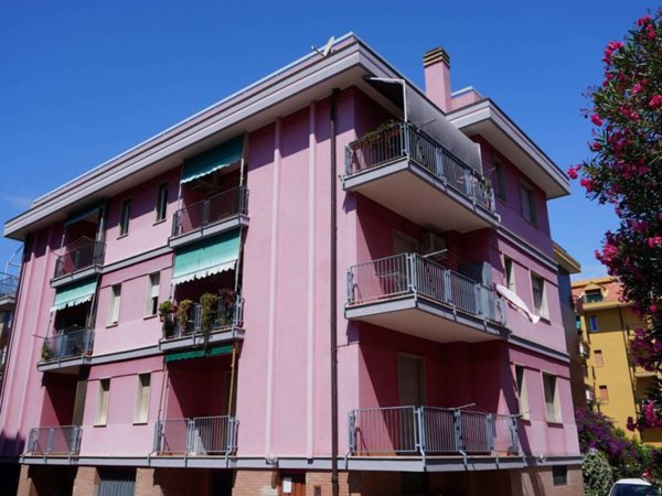 appartamento in vendita a Pietra Ligure