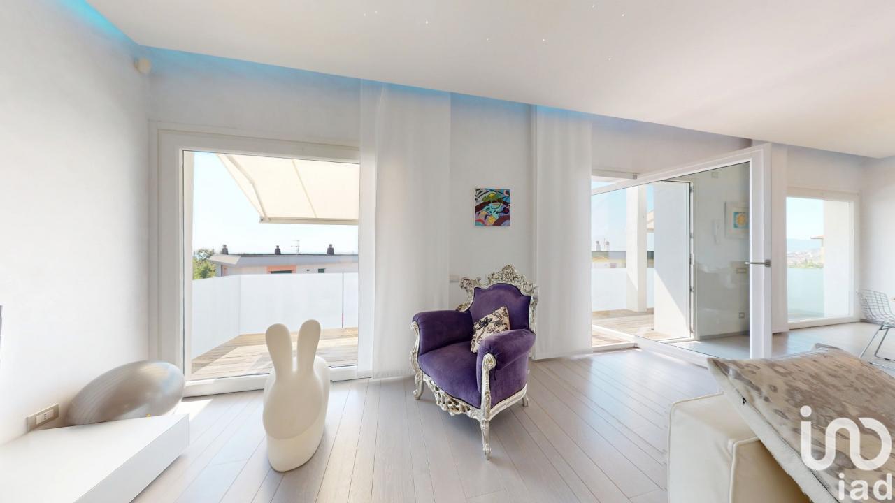 casa indipendente in vendita a Pietra Ligure