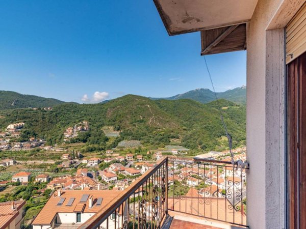 appartamento in vendita a Pietra Ligure