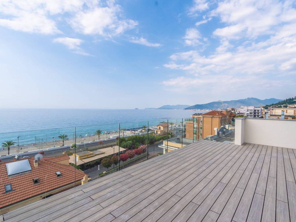 appartamento in vendita a Pietra Ligure