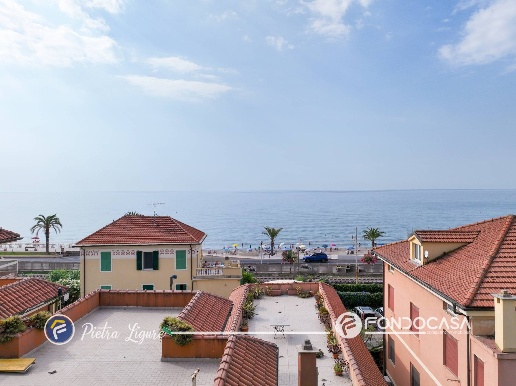 appartamento in vendita a Pietra Ligure