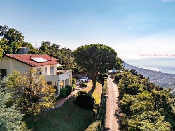 casa indipendente in vendita a Pietra Ligure in zona Ranzi