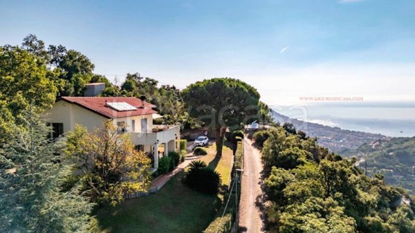 casa indipendente in vendita a Pietra Ligure in zona Ranzi