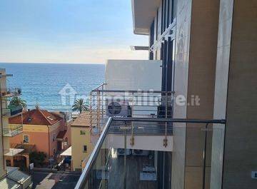 appartamento in vendita a Pietra Ligure