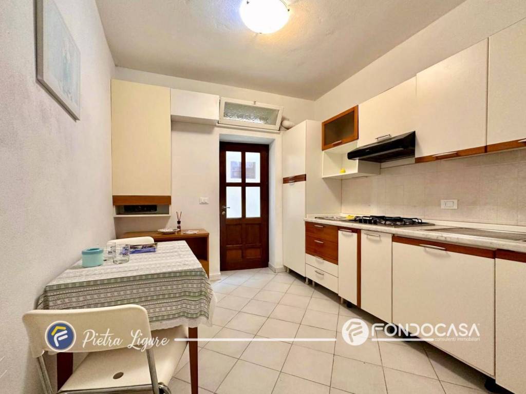 appartamento in vendita a Pietra Ligure in zona Ranzi
