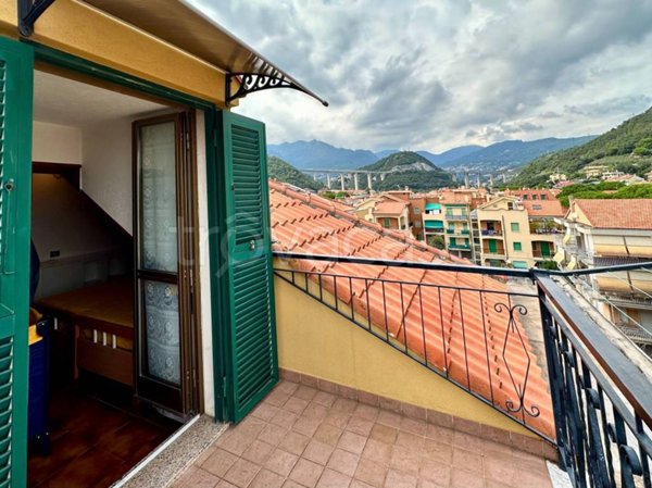 appartamento in vendita a Pietra Ligure
