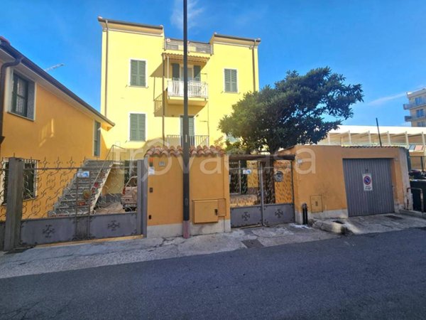 appartamento in vendita a Pietra Ligure