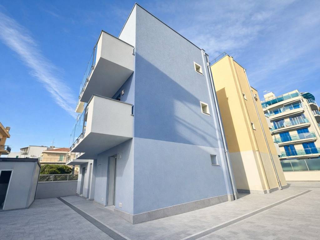 appartamento in vendita a Pietra Ligure