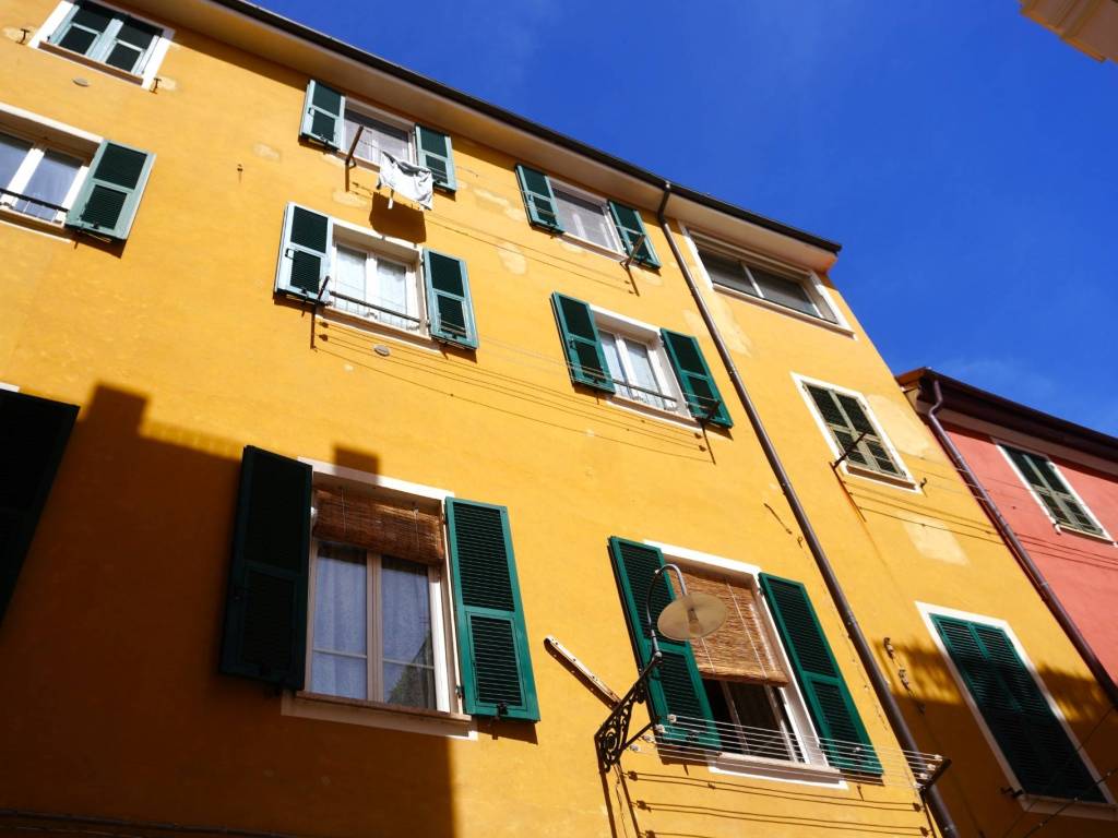 appartamento in vendita a Pietra Ligure