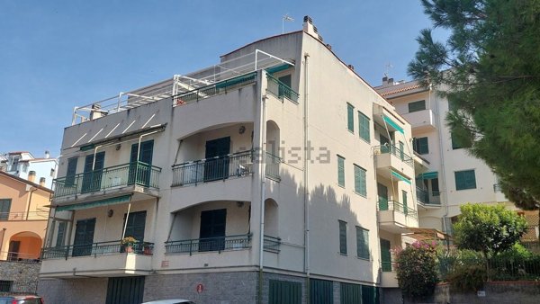 appartamento in vendita a Pietra Ligure