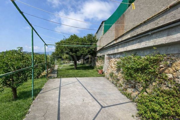 appartamento in vendita a Pietra Ligure in zona Ranzi