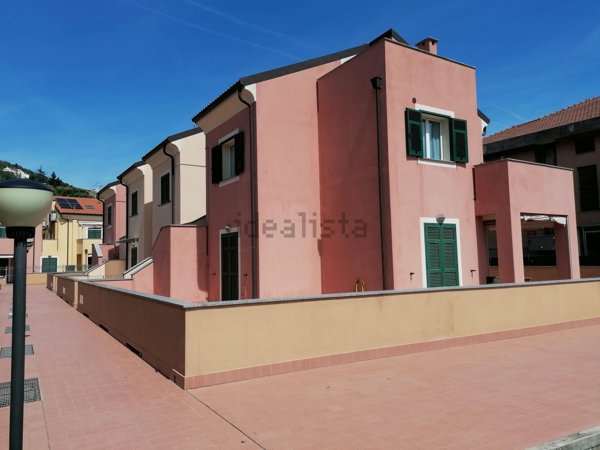 appartamento in vendita a Pietra Ligure