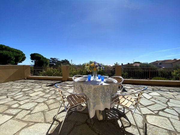 appartamento in vendita a Pietra Ligure