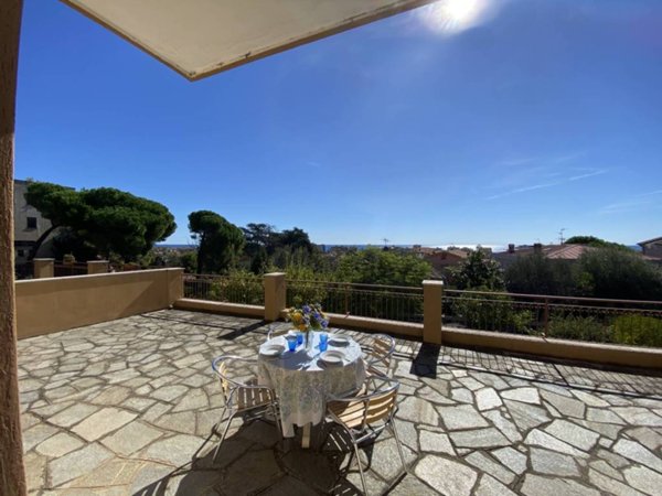 appartamento in vendita a Pietra Ligure