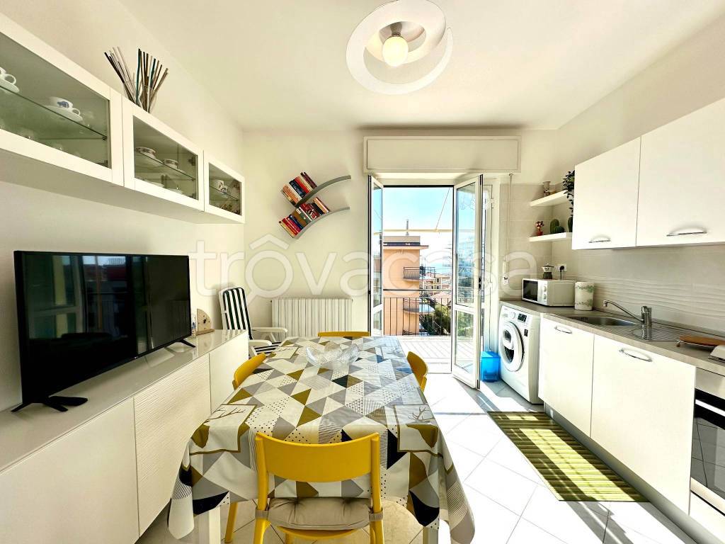 appartamento in vendita a Pietra Ligure