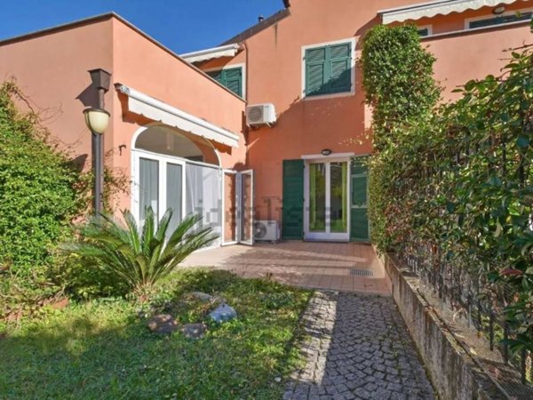 appartamento in vendita a Pietra Ligure