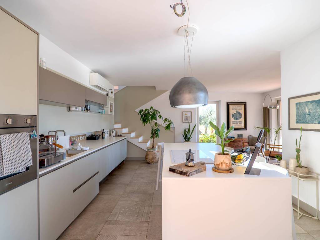 casa indipendente in vendita a Pietra Ligure