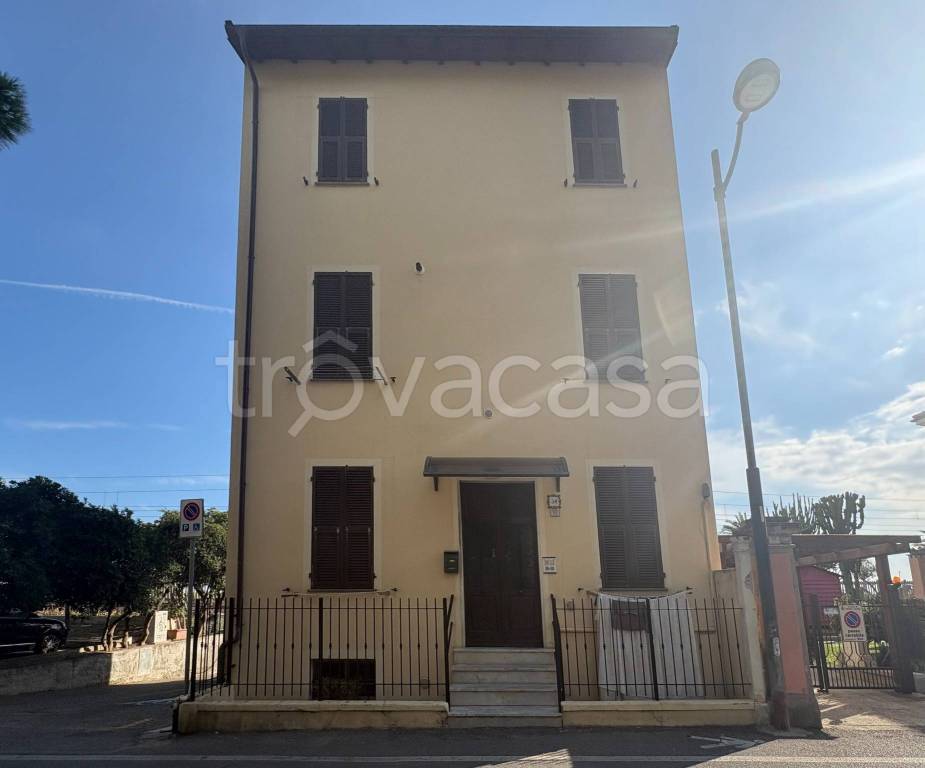 appartamento in vendita a Pietra Ligure