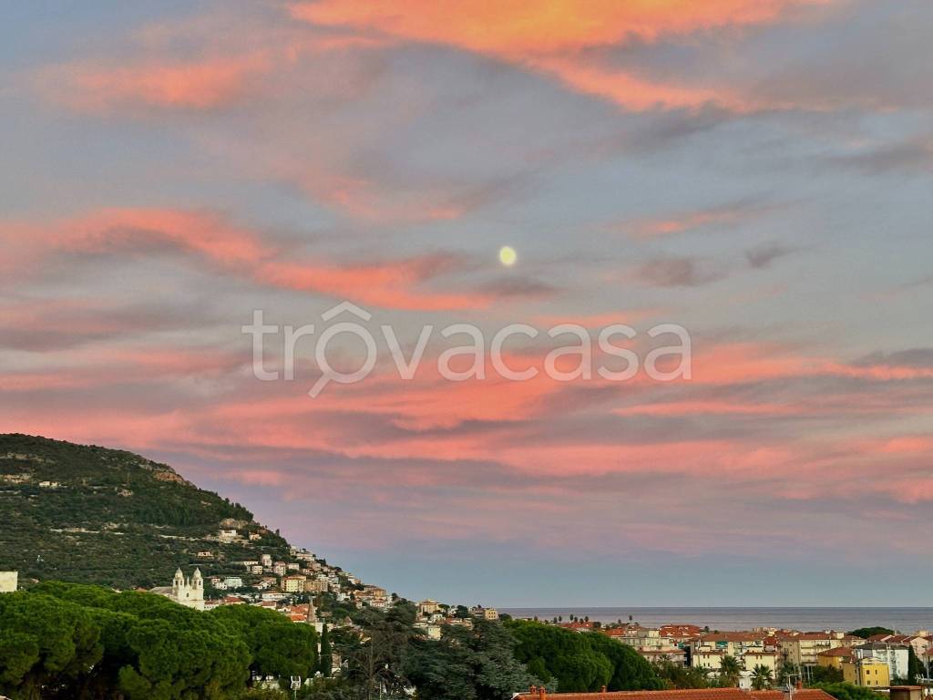 appartamento in vendita a Pietra Ligure