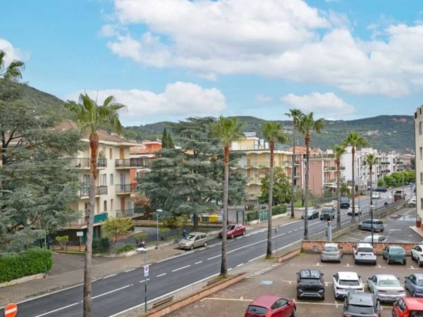 appartamento in vendita a Pietra Ligure