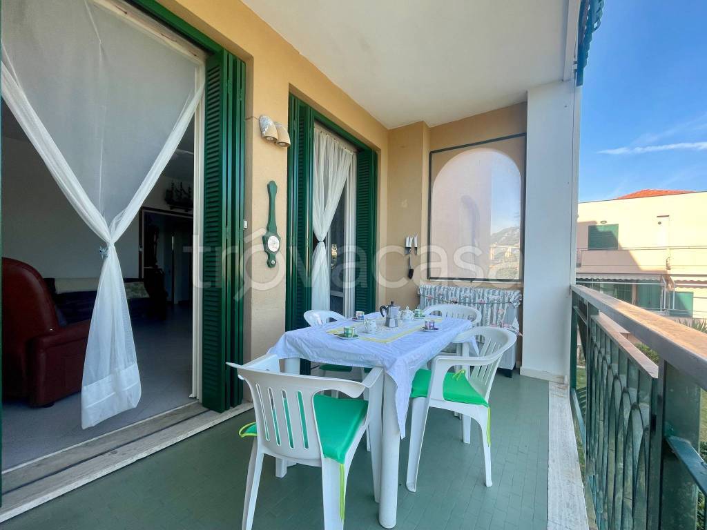 appartamento in vendita a Pietra Ligure